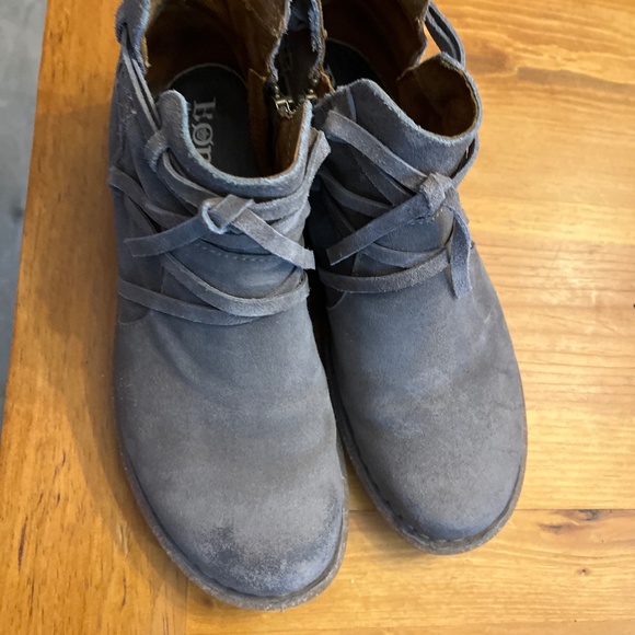 Suede boots - Picture 10 of 10